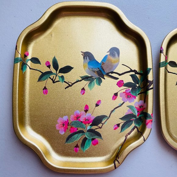 Elite Trays Bird Floral Pattern Mini Metal Trays Catch All 7.5x6” Set of 2 - Picture 5 of 5